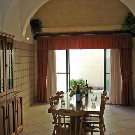 Casa Patricia Отель Шаара